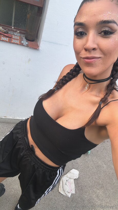 Rebecalou Profile pic