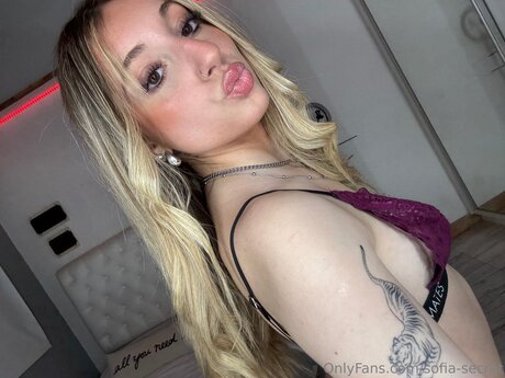 Rubiasophiee onlyfans leakd