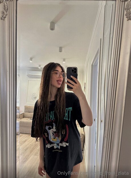 Hello From Zlata onlyfans picture