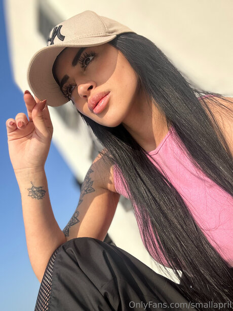 Smallapril only fans pictures