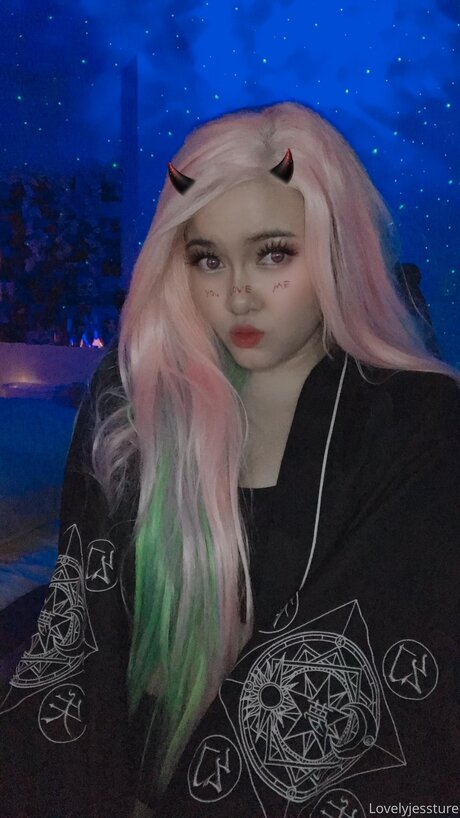 Luvlyjessxx onlyfans leak