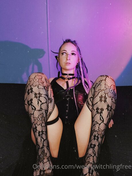 Wearywitchlingfree leaked onlyfans sextape