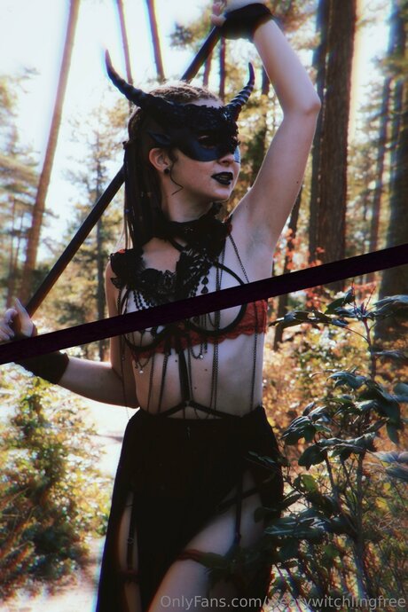 Wearywitchlingfree onlyfans post