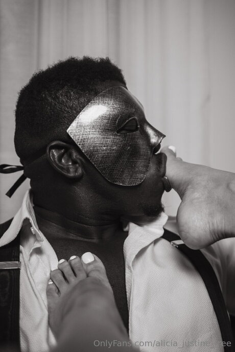Alicia Justine Free onlyfans star