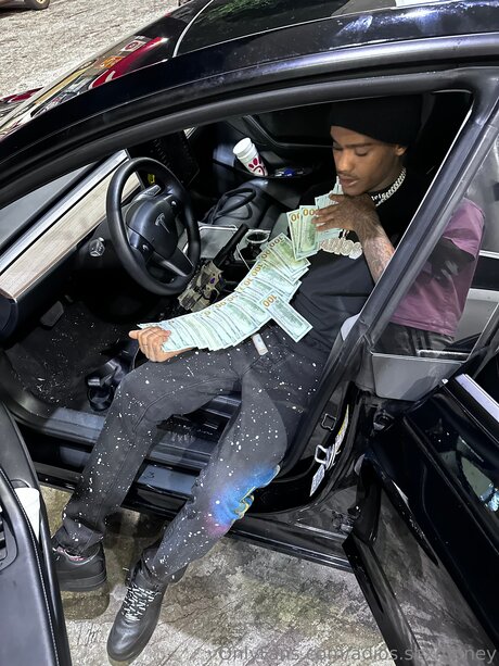 Adios Sexmoney fans only