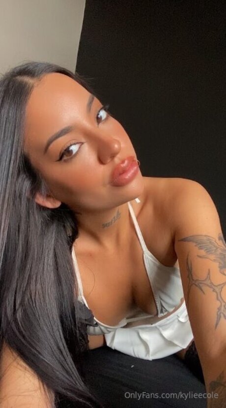 Kylieecole onlyfans leaks.
