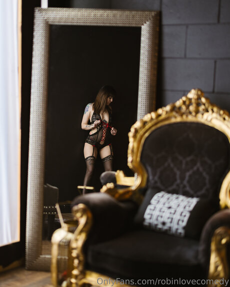 Robinlovecomedy onlyfans nudes