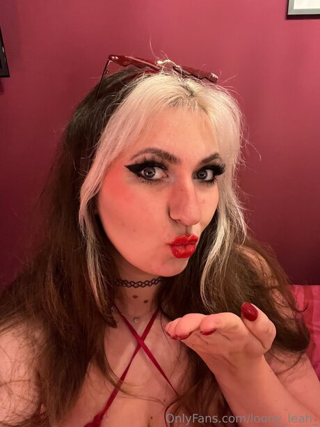 Loony Leah onlyfans porn leaks