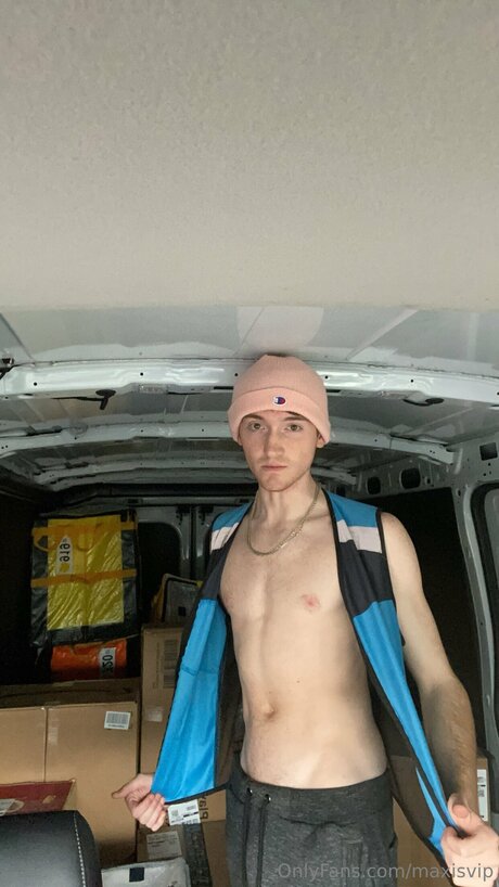 blonde shemale onlyfans sexy pic