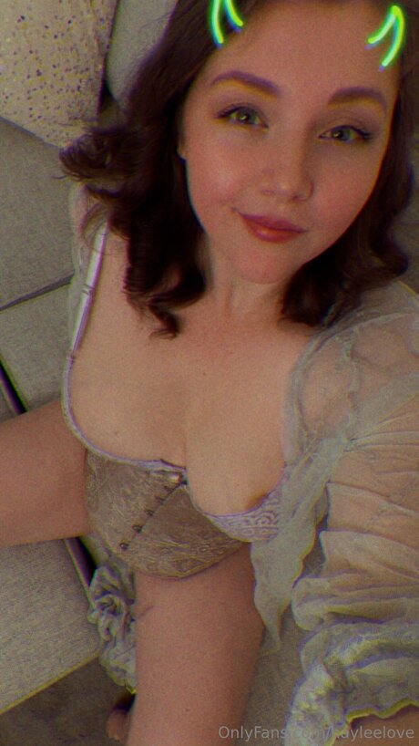 Hayleelove leak onlyfans nude