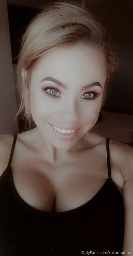 Roxannahart only fans review