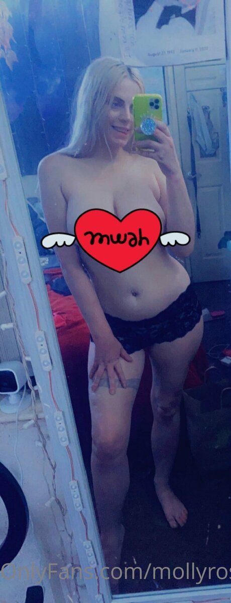 Mollyrosemoon onlyfans leaked