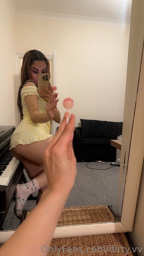 Dirty Vv naked onlyfans leaks