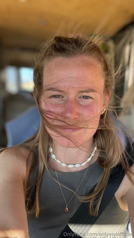 Onlyviviofficial free only fans