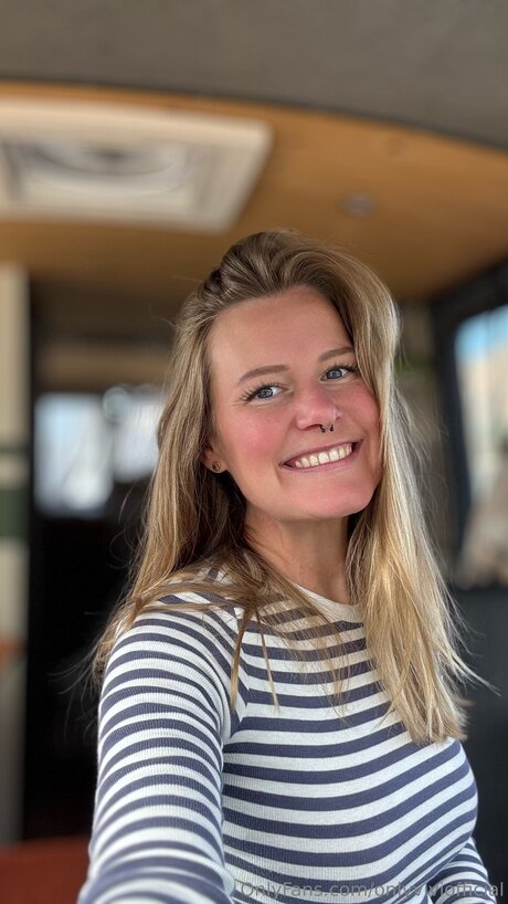 Onlyviviofficial free onlyfans