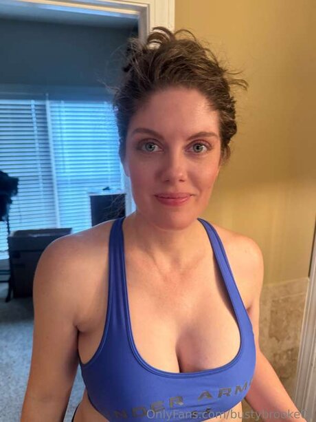 Bustybrooke01 onlyfans free