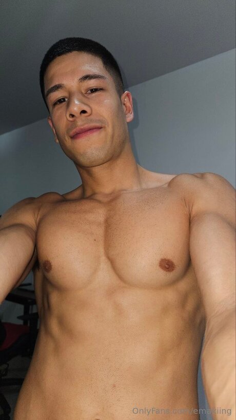 Emakiing leaked onlyfans sex tape