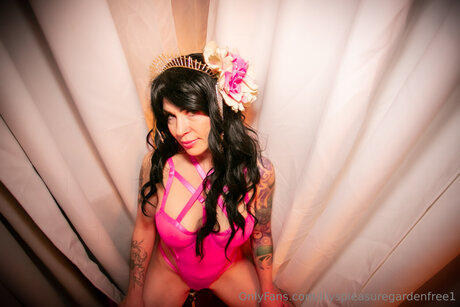 Lilyspleasuregardenfree1 onlyfans tits