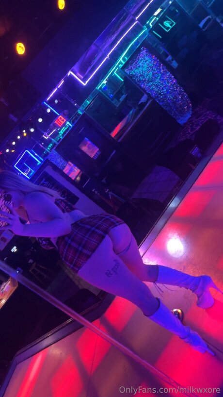 Milkwxore onlyfans model photos