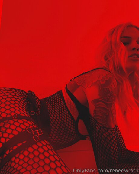 Reneewrath ass onlyfans