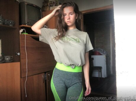 Queen Of Pleasure0 0 topless onlyfans