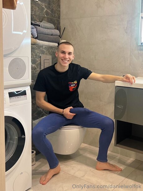 Danielwolfok free onlyfans