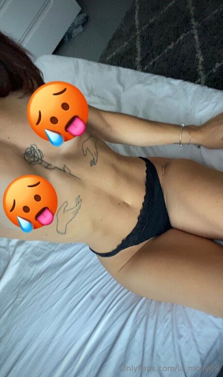 La Molly09 onlyfans nude