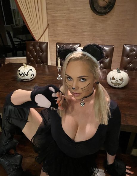 Mary Carey porn onlyfans