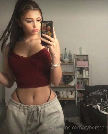 cyberscarr is on onlyfans