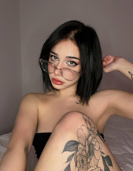 Minty Kitsune free onlyfans