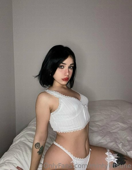 Minty Kitsune joi onlyfans