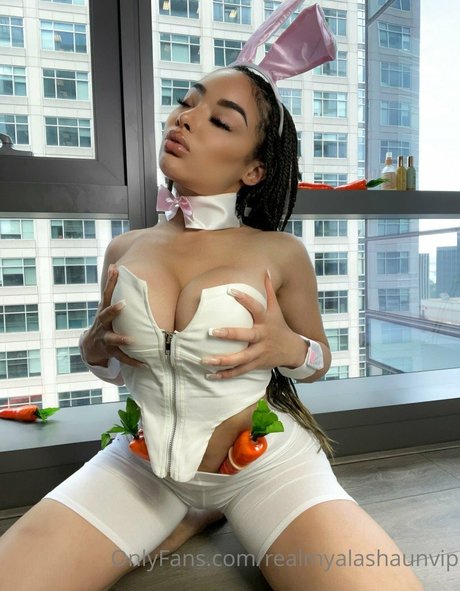 Mya Lashaun onlyfans lesk