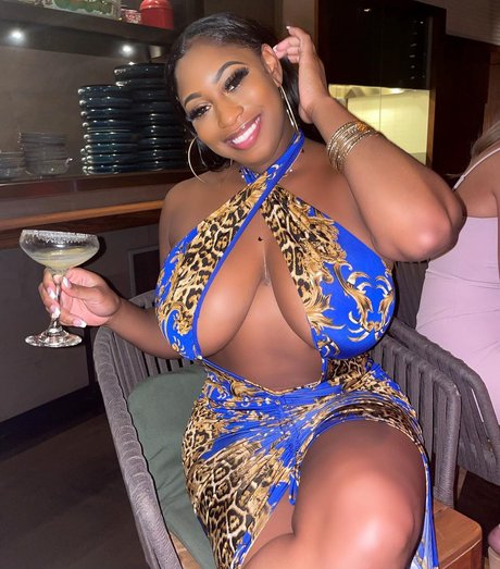 Dinnelle onlyfans naked