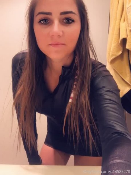 aspen babe719 onlyfans leams