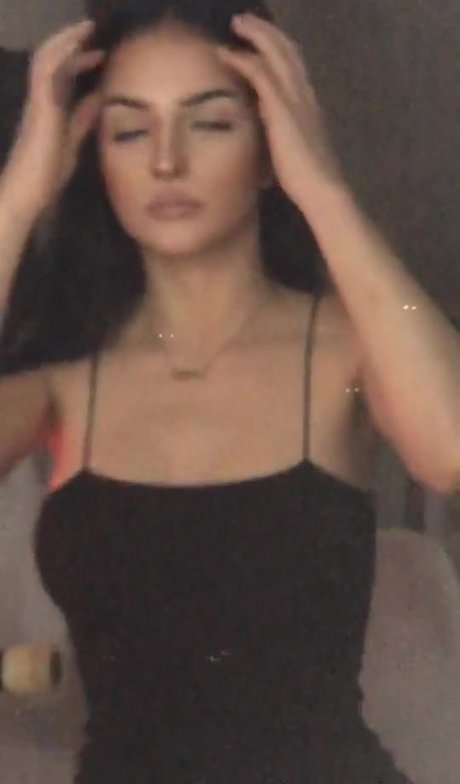 Lucie Brousilova new onlyfans leak