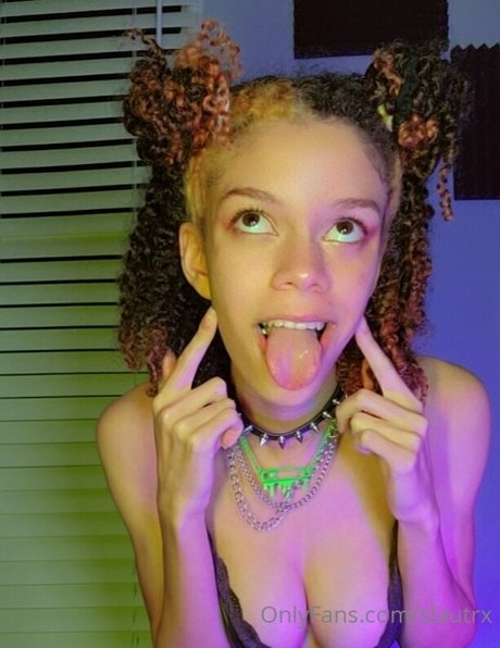 slautrx leak onlyfans nude