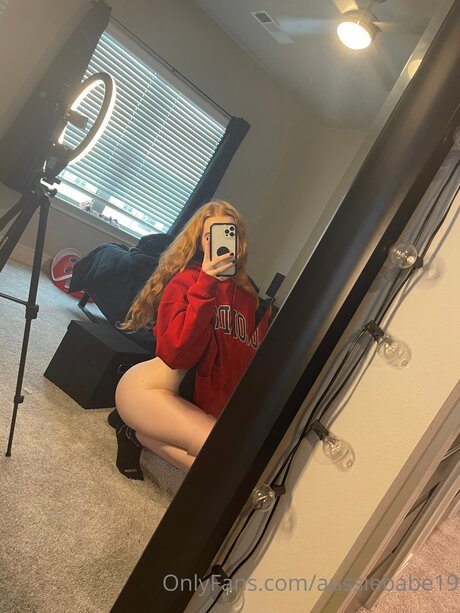 Aussiebabe19 onlyfans content leaked