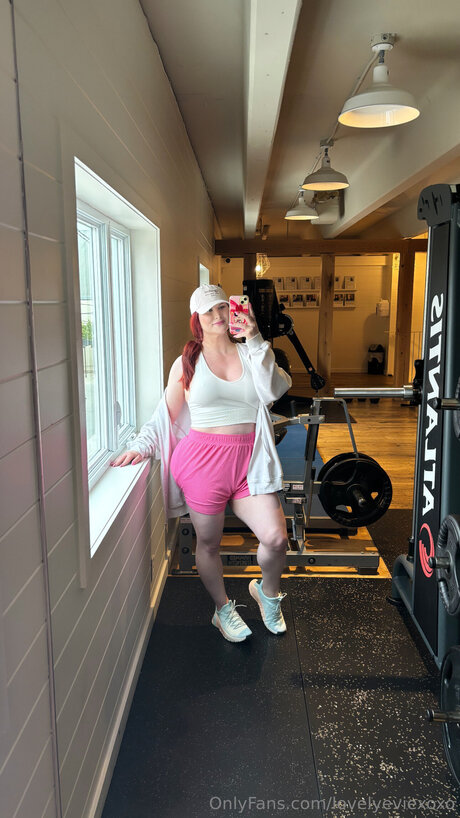 Lovelyeviexoxo Profile pic