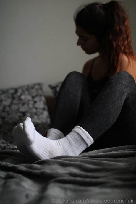 Carlasfeetfrenchgirl naked on onlyfans