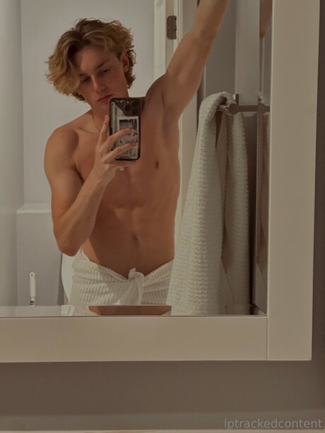 Imadrienagreste onlyfans desnuda