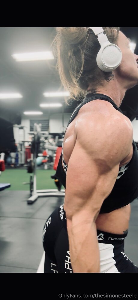 Thesimonesteele strip onlyfans