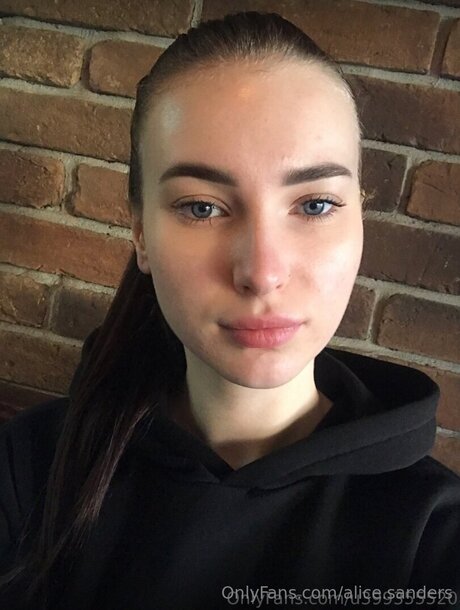 Alice Sanders leaked onlyfans sex tape
