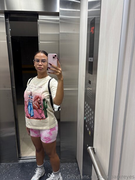 Ambarxreyes boobs onlyfans