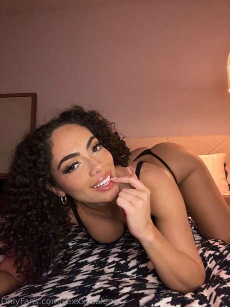 Sexxxyyselena nude leaks onlyfans