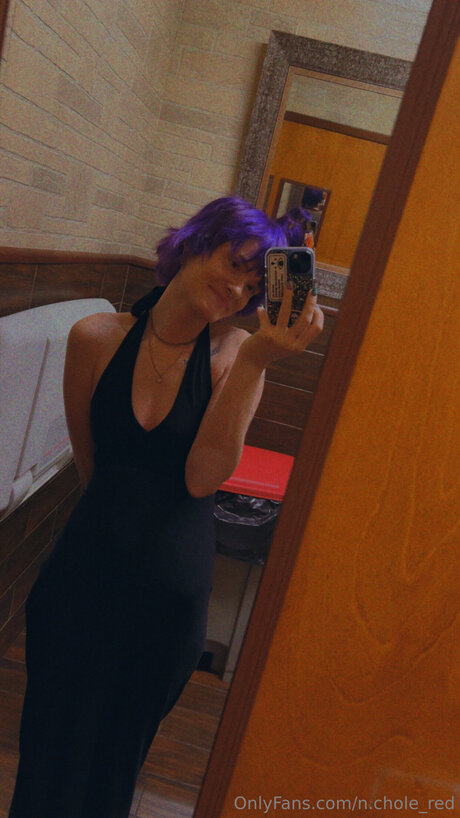 N Chole Red onlyfans naked