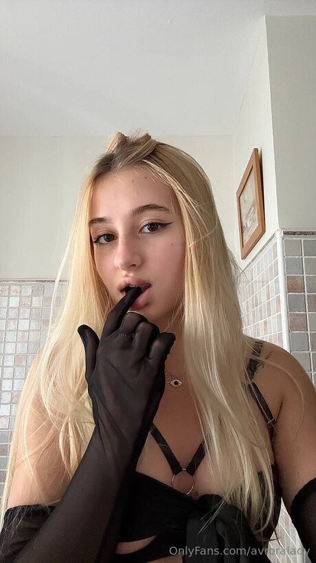 Avroralady onlyfans boobs