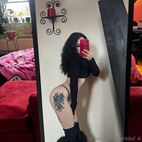 Iwilleatyoursoul nude leaks onlyfans