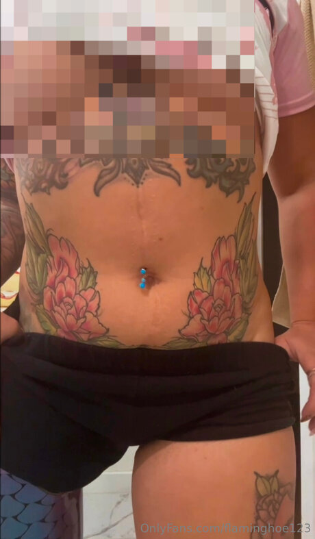 Flaminghoe123 porn only fans