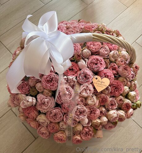 Kira Pretty new onlyfans leak