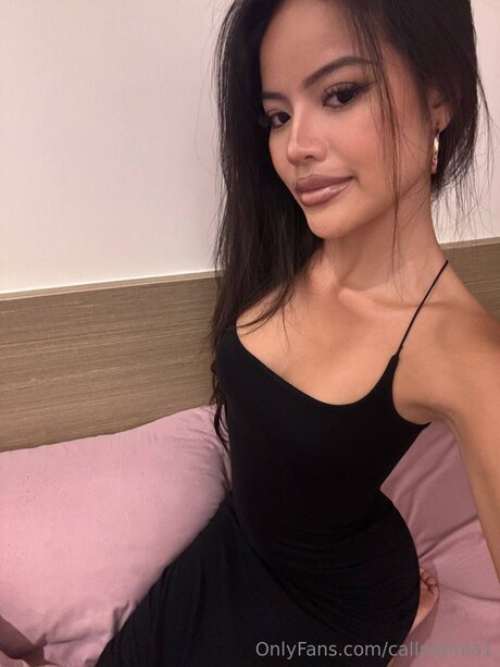 Callmemia1 onlyfans nudes